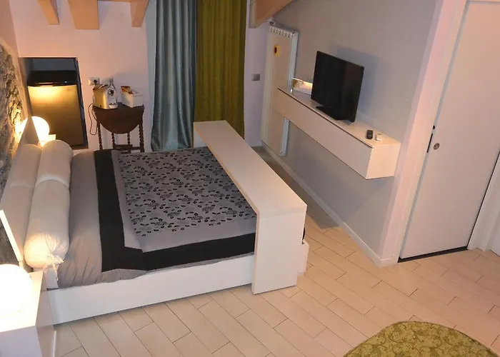 Bed & Breakfast Storico 2*